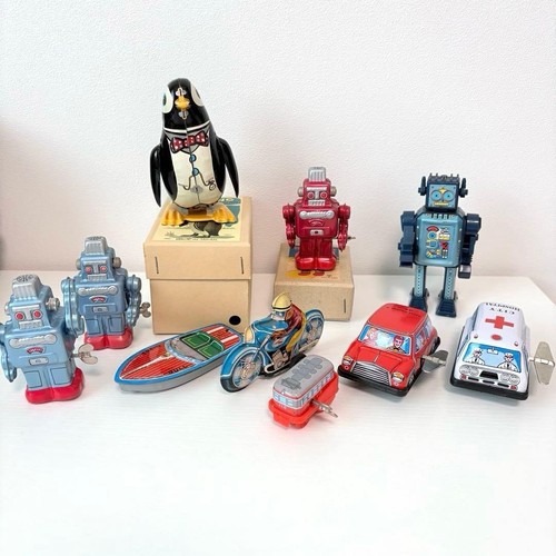 Tin toy wind - up, vehicle