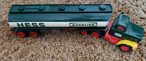 Vintage 1984 hess truck - vintage,