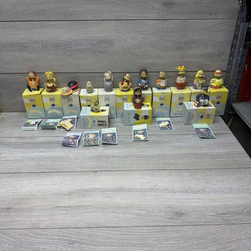 Eggbert collection x14 boxed - collection,