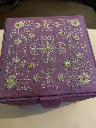 Small jewellery box - jewellery,