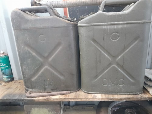 American jerry cans - cans,