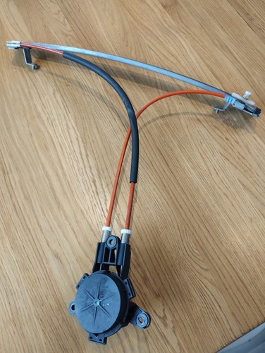 Peugeot 106 drivers door - drivers,