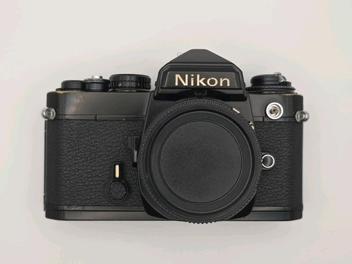 Nikon 35mm slr camera body - 35mm,