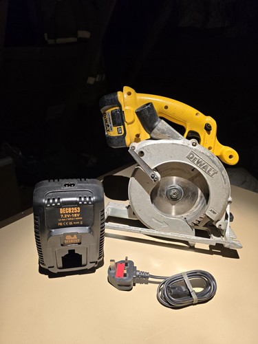 Dewalt dc390 18v circular - dewalt,