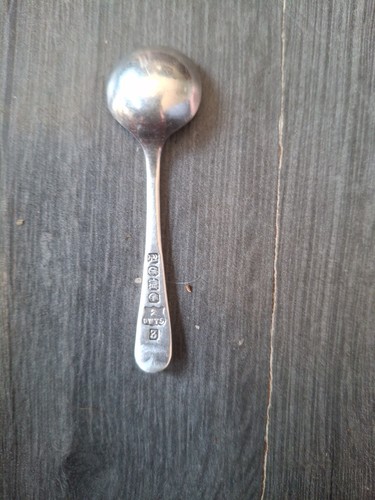 Hallmarked silver spoon small - silver,
