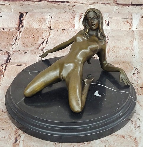 Bronze nudes woman girl - girl, model