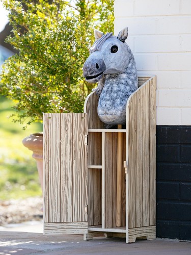 Lemieux hobby horse stable - lemieux,