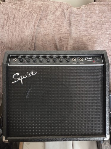 Fender squire champ gr - 25,