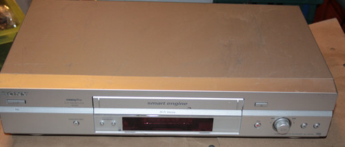 Sony video cassette recorder - video,
