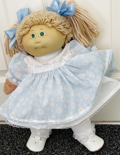 Cabbage patch doll - patch, outfit
