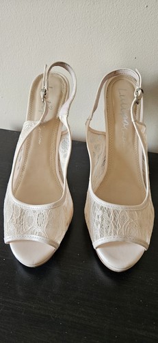 Ladies size 10eee beige - size,