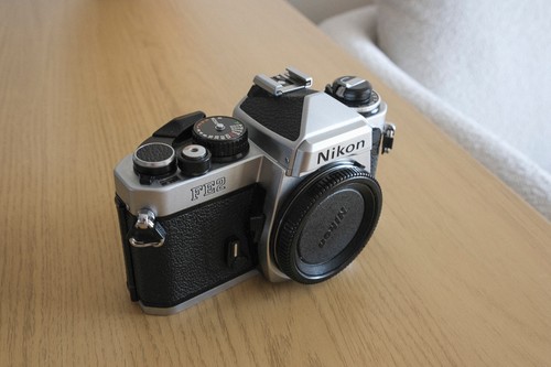 Nikon fe2 chrome camera - fe2, body