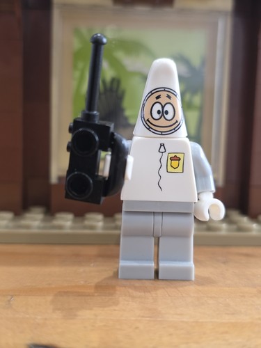 346 lego minifigures - 346.,