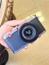 Leica X1 12.2MP APS-C CMOS