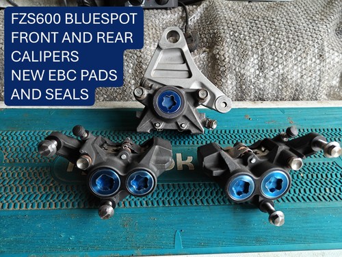 Yamaha fzs600 front rear - front, blue