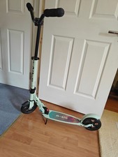 Micro Scooters Speed Deluxe