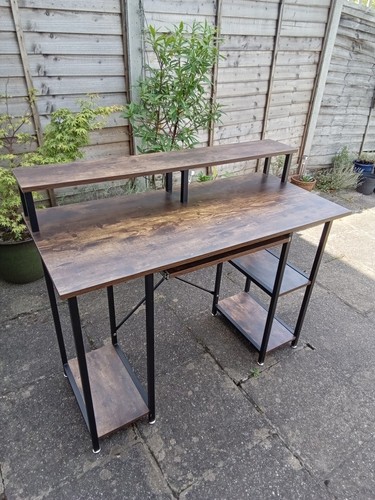 Computer writing desk with - computer/writing,