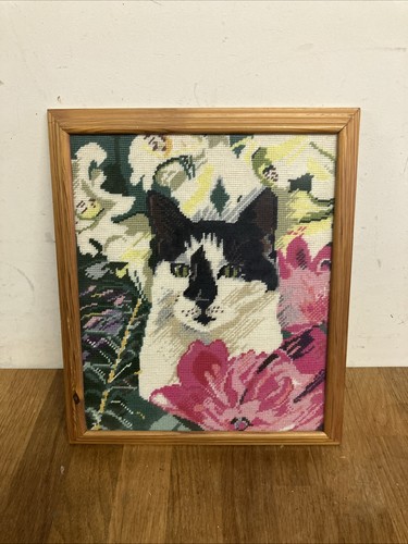 Vintage wood framed picture - vintage,