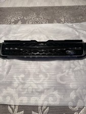 Front Grille  Black Style Fits Range Rover Evoque 11-17 Silver Trim used 
