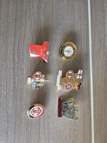 Vintage manchester united - united, pin