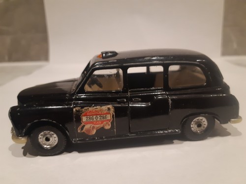 Corgi austin london taxi - austin, cab