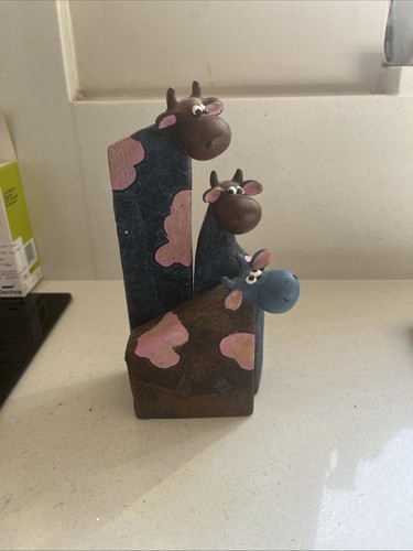 Cow figures trio - cow, artforum