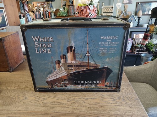 Vintage white star - vintage, line