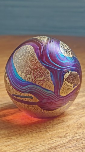 Stunning isle wight glass - of,