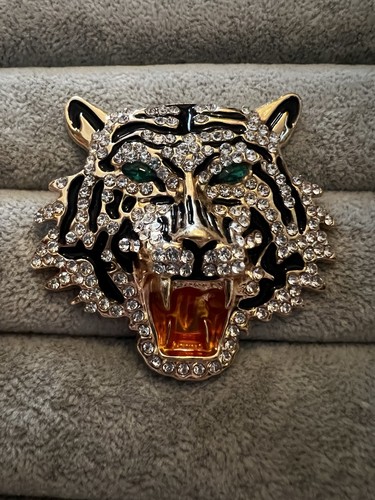 Gold tone and rhinestone - gold,