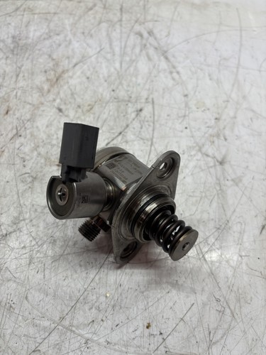 Fuel pump 7595339 - , s63b44a