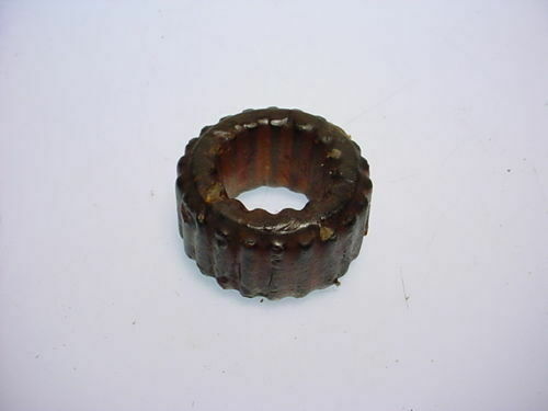 Intermediate gear sliding - intermediate,