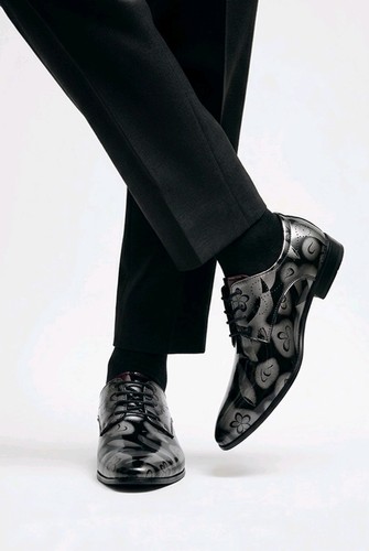 Mans black grey smart suit - black,