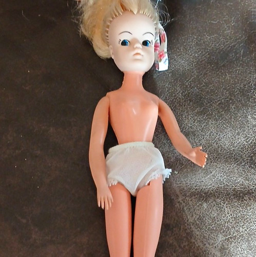 Vintage sindy fashion doll - vintage,