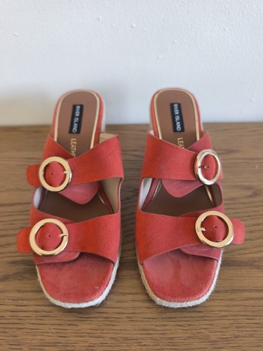 New river island - island, leather