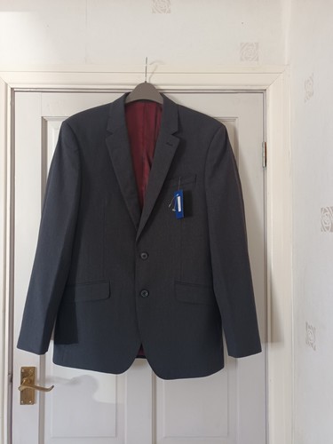 Bnwt lewin merino wool - lewin,