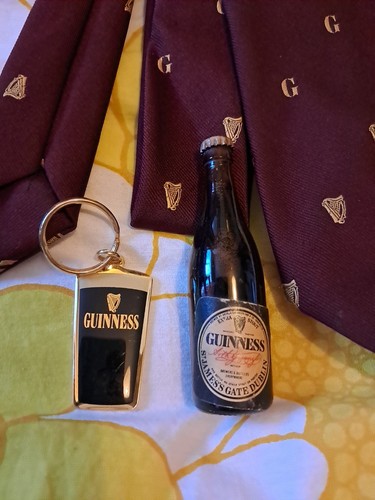 Vintage guinness gift set - guinness,