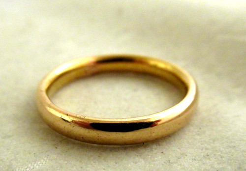 22ct gold curtain ring - 22ct.,