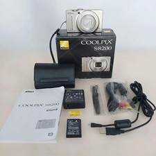 Nikon COOLPIX S8200 Compact