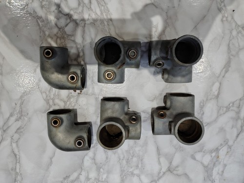 Galvanised key clamp handrail - clamp,