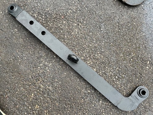 Left hand rear linkage arm - arm, 424
