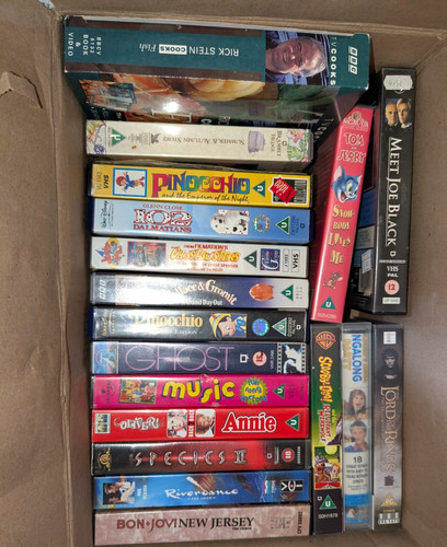 Job lot mixed vhs tapes - lot,
