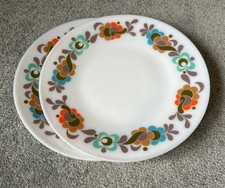X2 Vintage Pyrex Milk Glass Carnaby Tempo  10" Dinner Plates JAJ. One has a chip