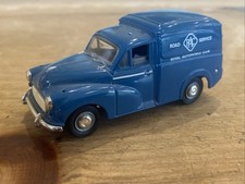 Vanguard 1:43 Morris Minor Van