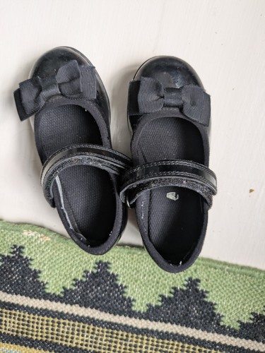 Clarks black patent with bows - clarks,