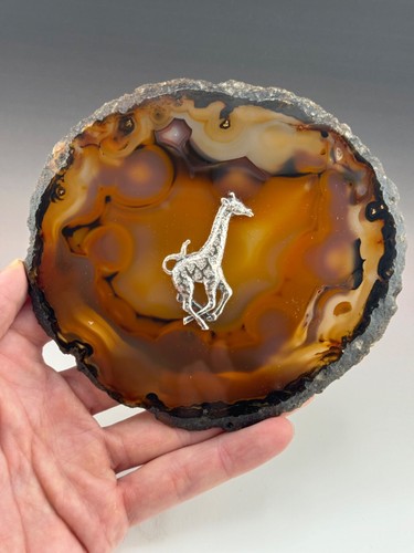 189 gram brown quartz agate - gram,