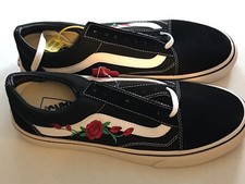 Vans Black Old Skool Red Rose