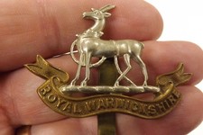 MILITARY BADGE ROYAL WARWICKSHIRE REGIMENT 3.5CM X 5.5CM (578)