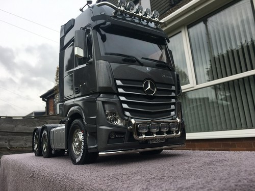 Tamiya mercedes actros - tamiya,