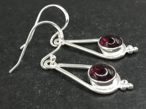 Garnet drop earrings - , solid