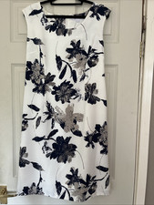 Floral Knee Length Dress Size